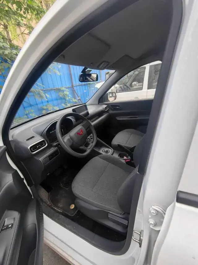 2024 WULING HONGGUANG thumbnail 2