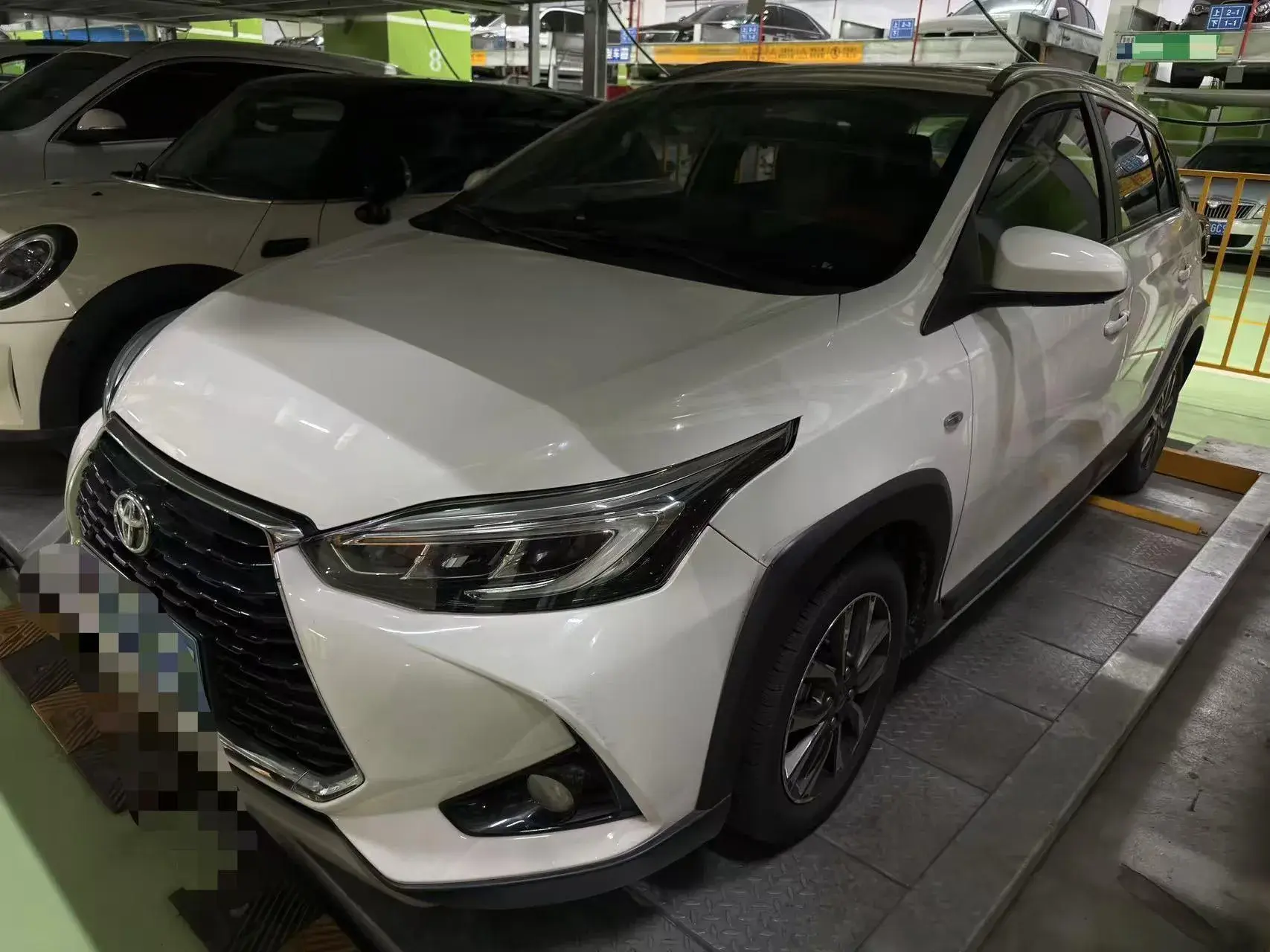 2020 TOYOTA YARIS view 1