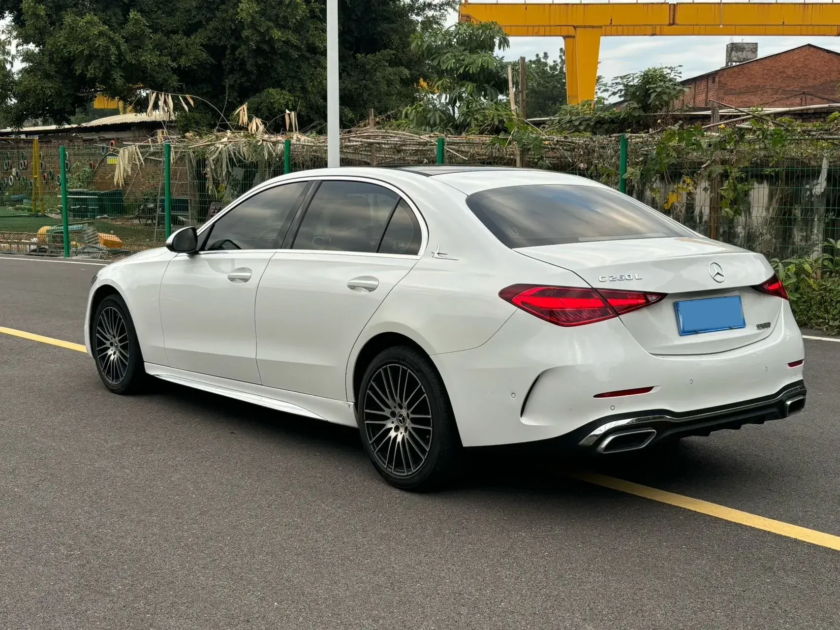 2022 MERCEDES-BENZ C thumbnail 4