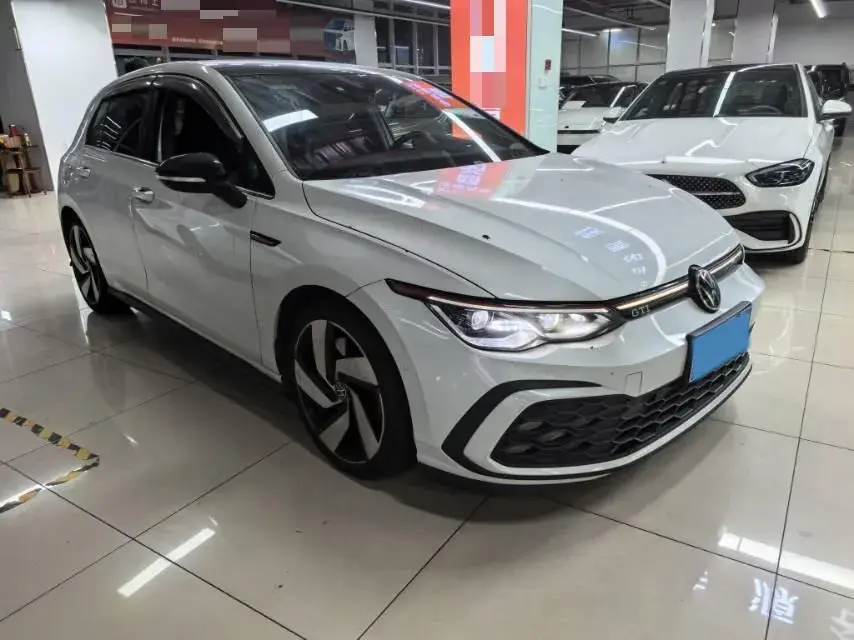 2021 VOLKSWAGEN GOLFGTI thumbnail 3