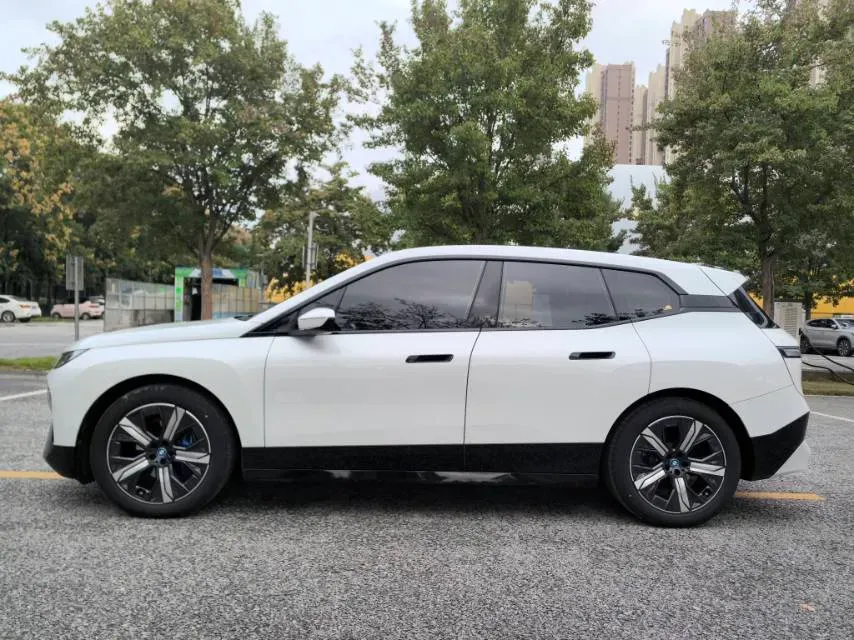 2023 BMW iX BEV 76.6KWH,autocango,china used car exporter,china ev exporter,chinese used car exporter,chinese used ev exporter