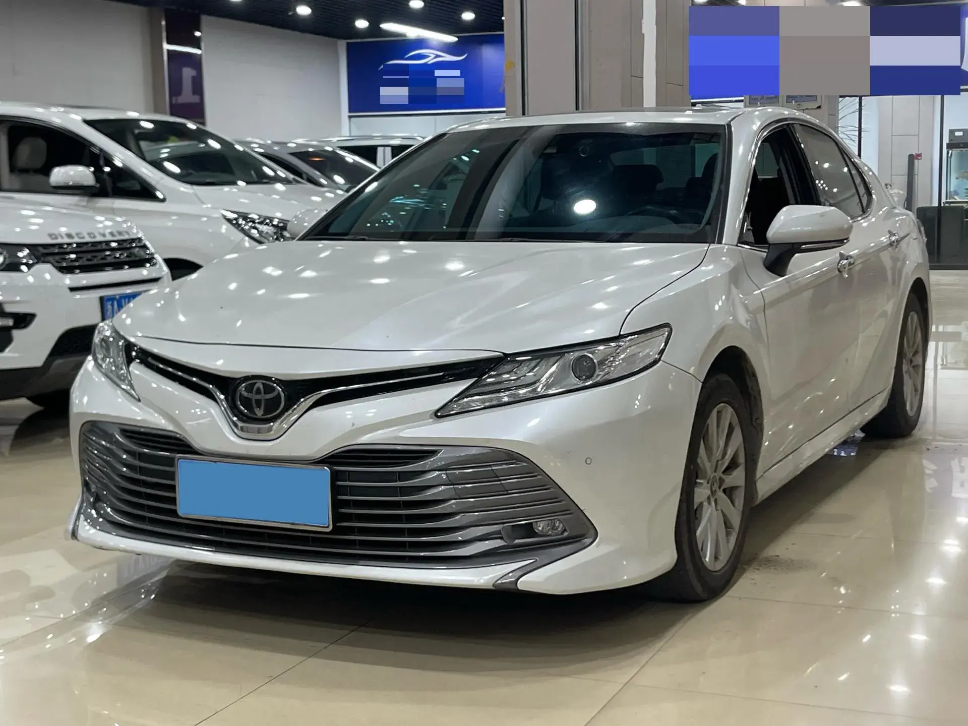 2019 TOYOTA CAMRY view 1
