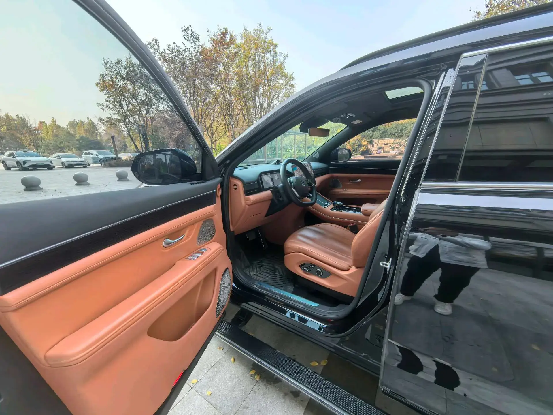 2024 AITO AITO thumbnail 4