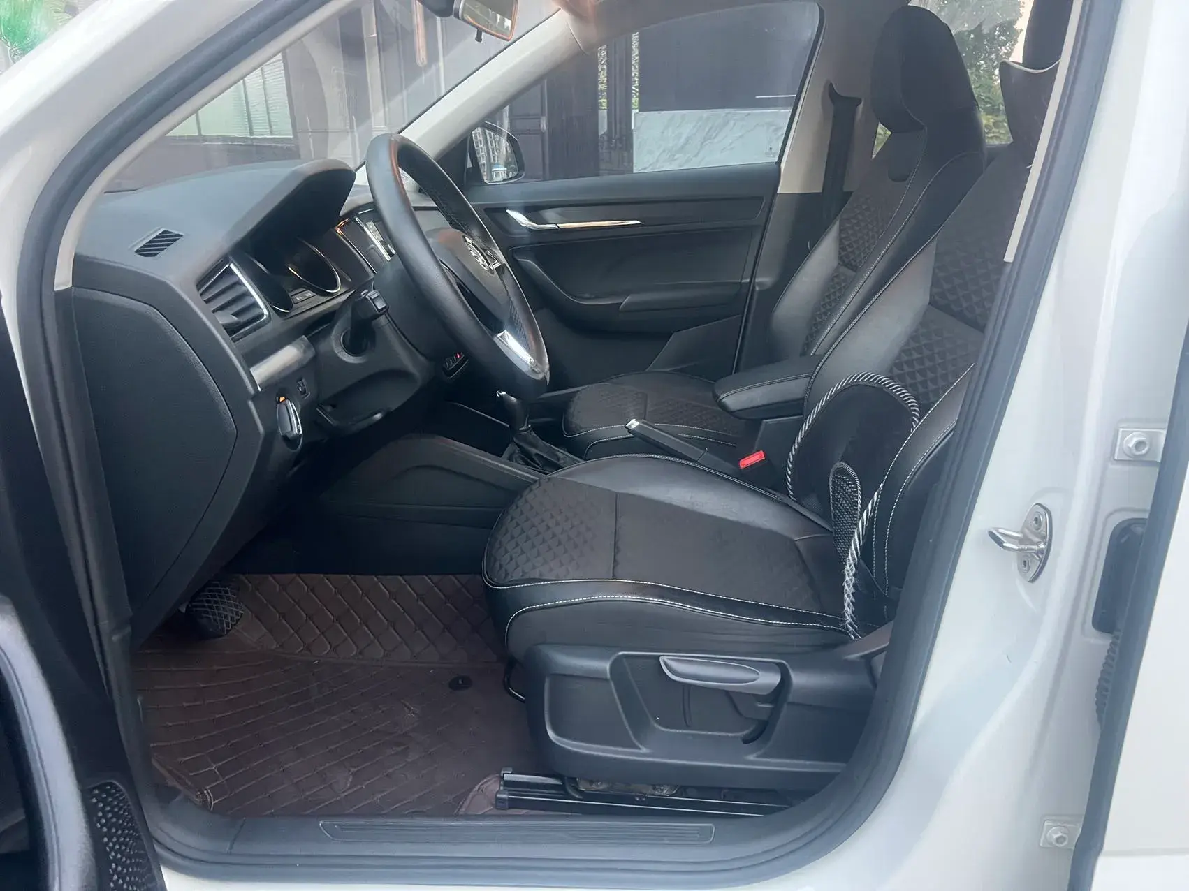 2018 SKODA KAMIQ thumbnail 4