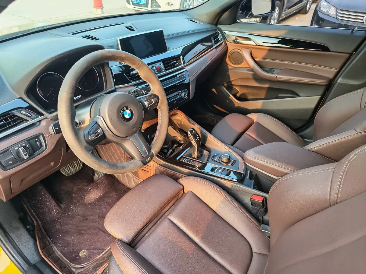 2020 BMW X2 2.0T 192HP L4 7DCT,autocango,china used car exporter,china ev exporter,chinese used car exporter,chinese used ev exporter