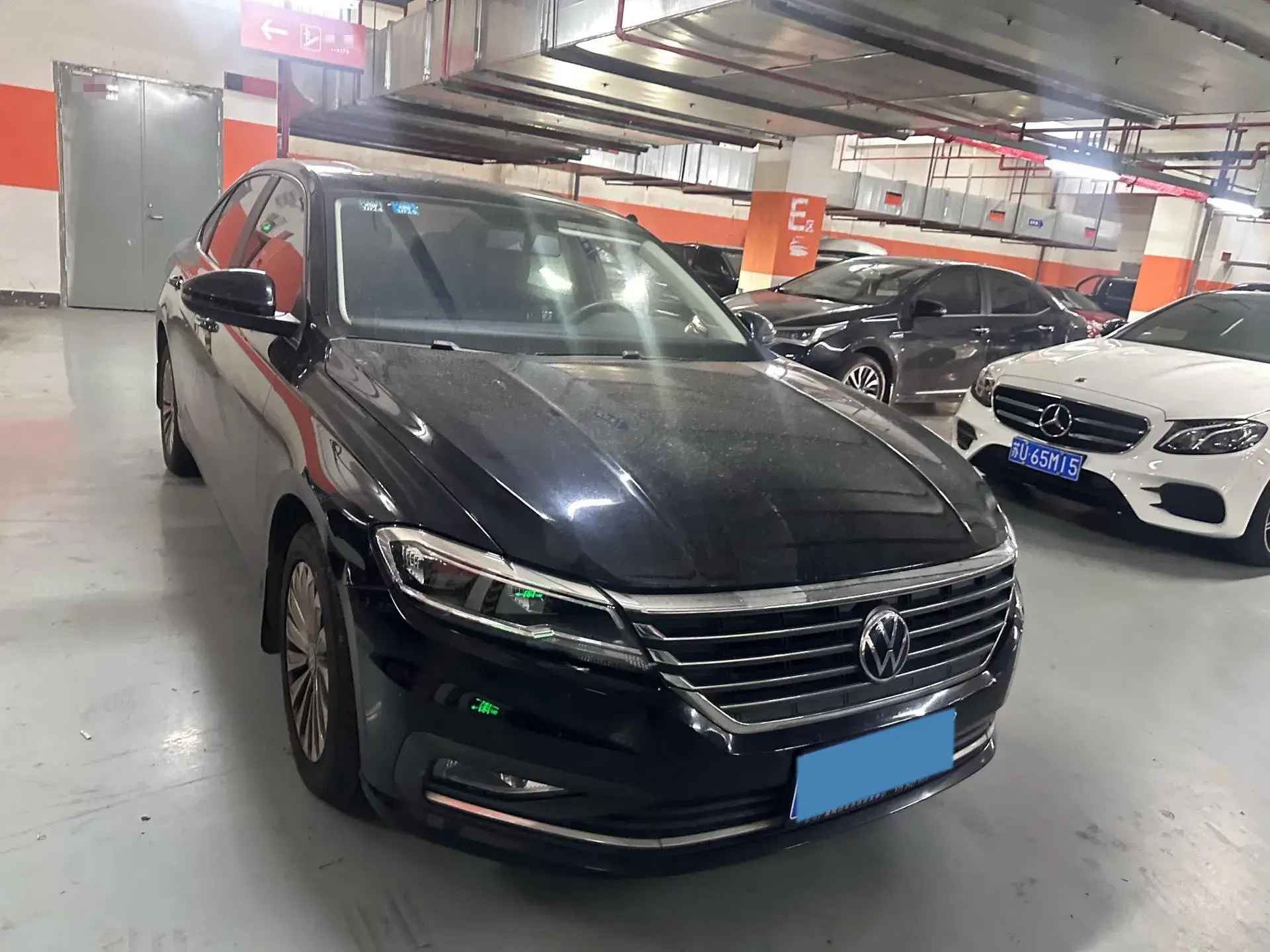 2019 VOLKSWAGEN LAVIDA thumbnail 2