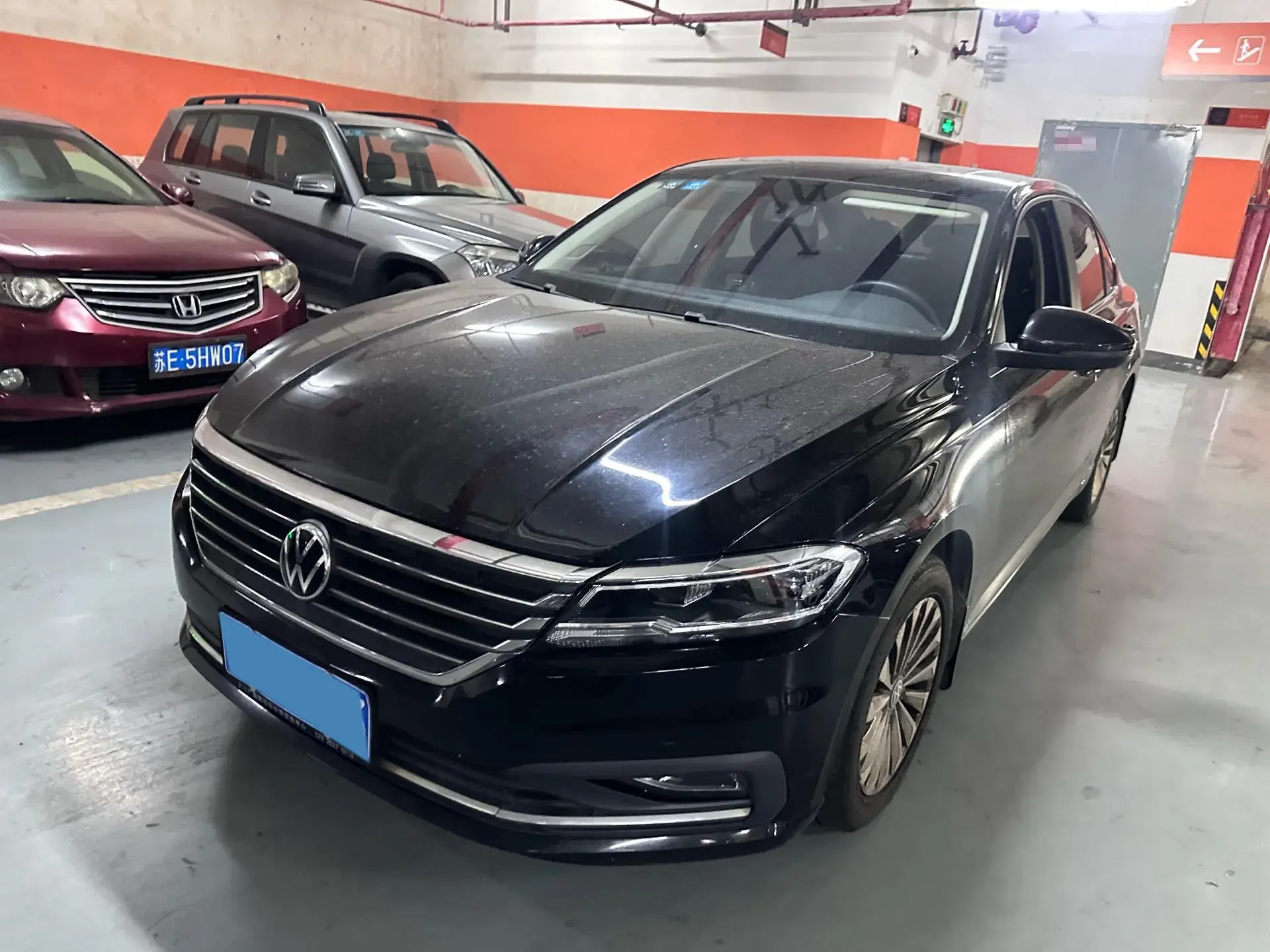 2019 VOLKSWAGEN LAVIDA view 1