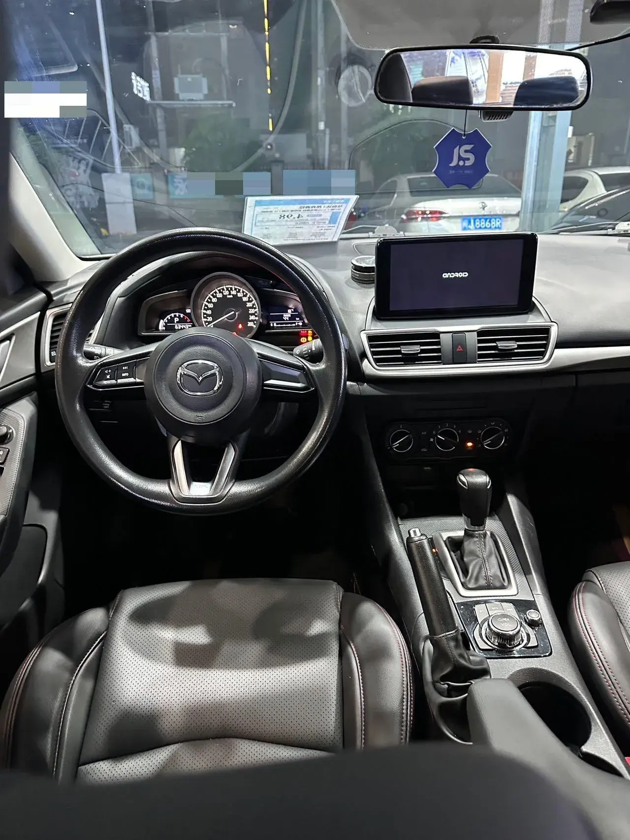 2017 MAZDA 3 thumbnail 3