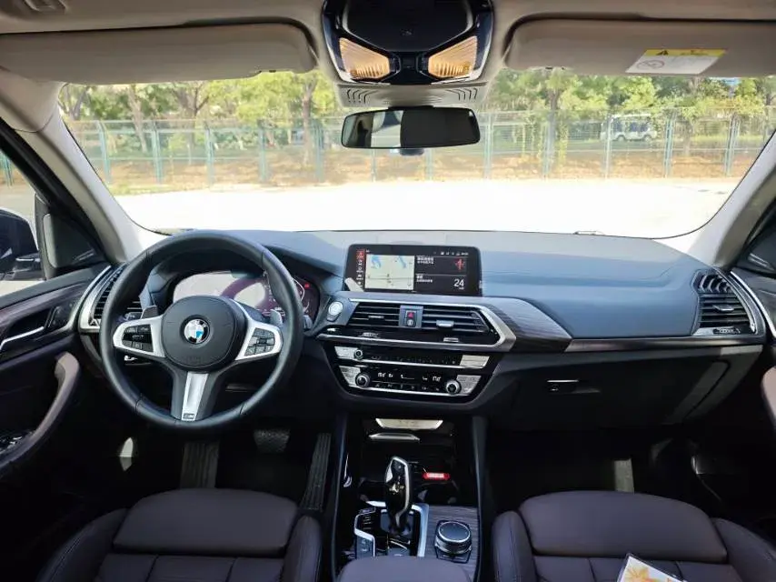 2020 BMW X3 thumbnail 2