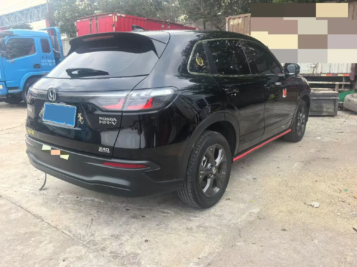 2023 Honda HR-V 1.5T 182HP L4 CVT,autocango,china used car exporter,china ev exporter,chinese used car exporter,chinese used ev exporter