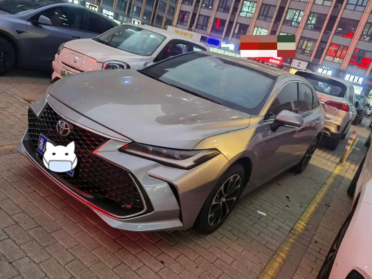 2022 Toyota Avalon 2.5L 209HP L4 8AT,autocango,china used car exporter,china ev exporter,chinese used car exporter,chinese used ev exporter