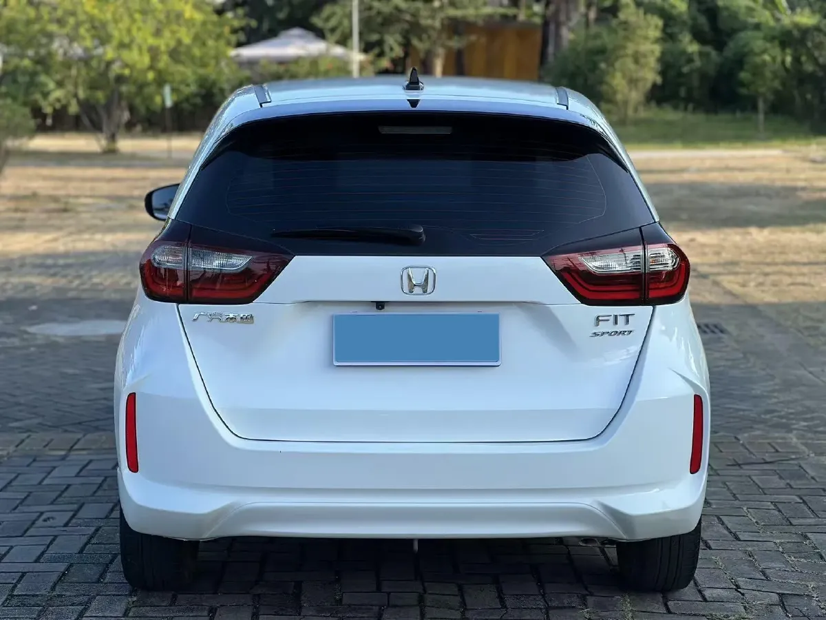 2021 Honda Fit 1.5L 131HP L4 CVT,autocango,china used car exporter,china ev exporter,chinese used car exporter,chinese used ev exporter