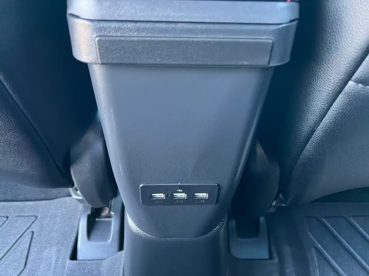 2021 Honda Fit 1.5L 131HP L4 CVT,autocango,china used car exporter,china ev exporter,chinese used car exporter,chinese used ev exporter