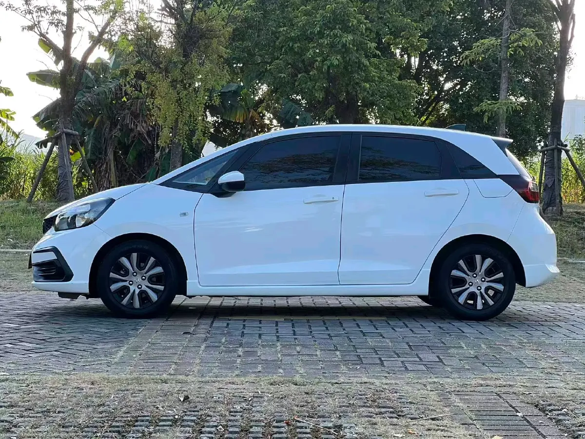 2021 Honda Fit 1.5L 131HP L4 CVT,autocango,china used car exporter,china ev exporter,chinese used car exporter,chinese used ev exporter