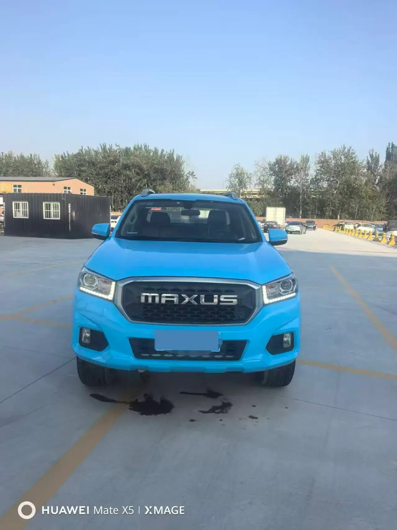 2021 MAXUS T70 thumbnail 2