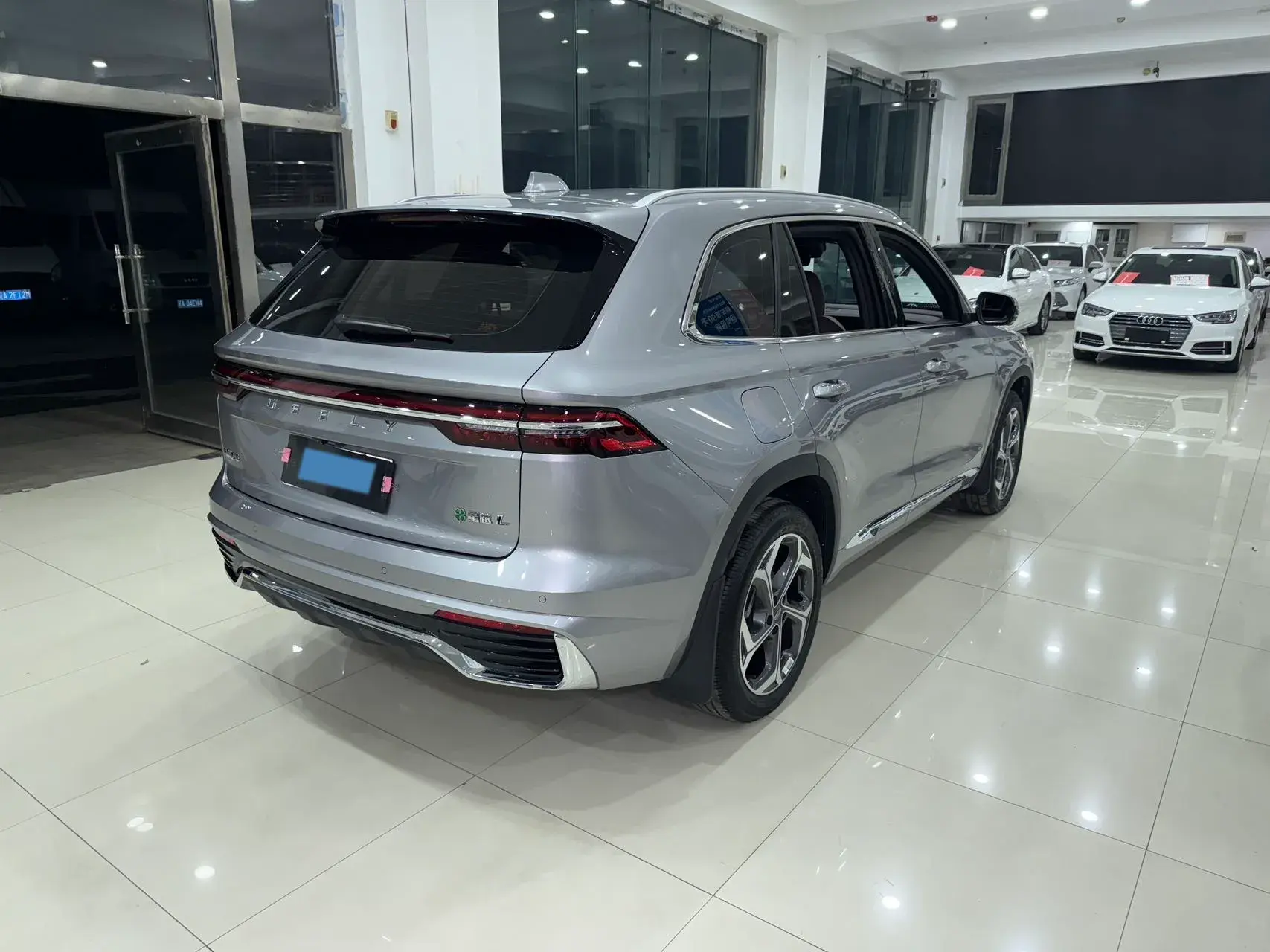 2024 GEELY MONJARO thumbnail 3