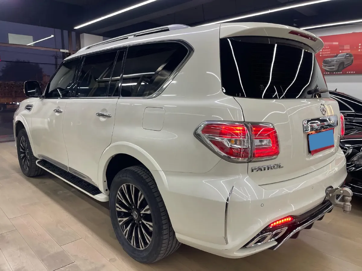 2018 Nissan Patrol 4.0L 279HP V6 7AT,autocango,china used car exporter,china ev exporter,chinese used car exporter,chinese used ev exporter