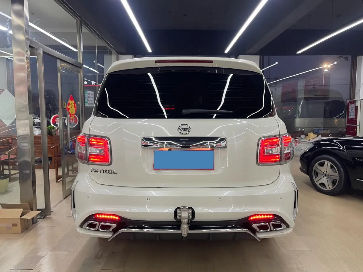 2018 Nissan Patrol 4.0L 279HP V6 7AT,autocango,china used car exporter,china ev exporter,chinese used car exporter,chinese used ev exporter