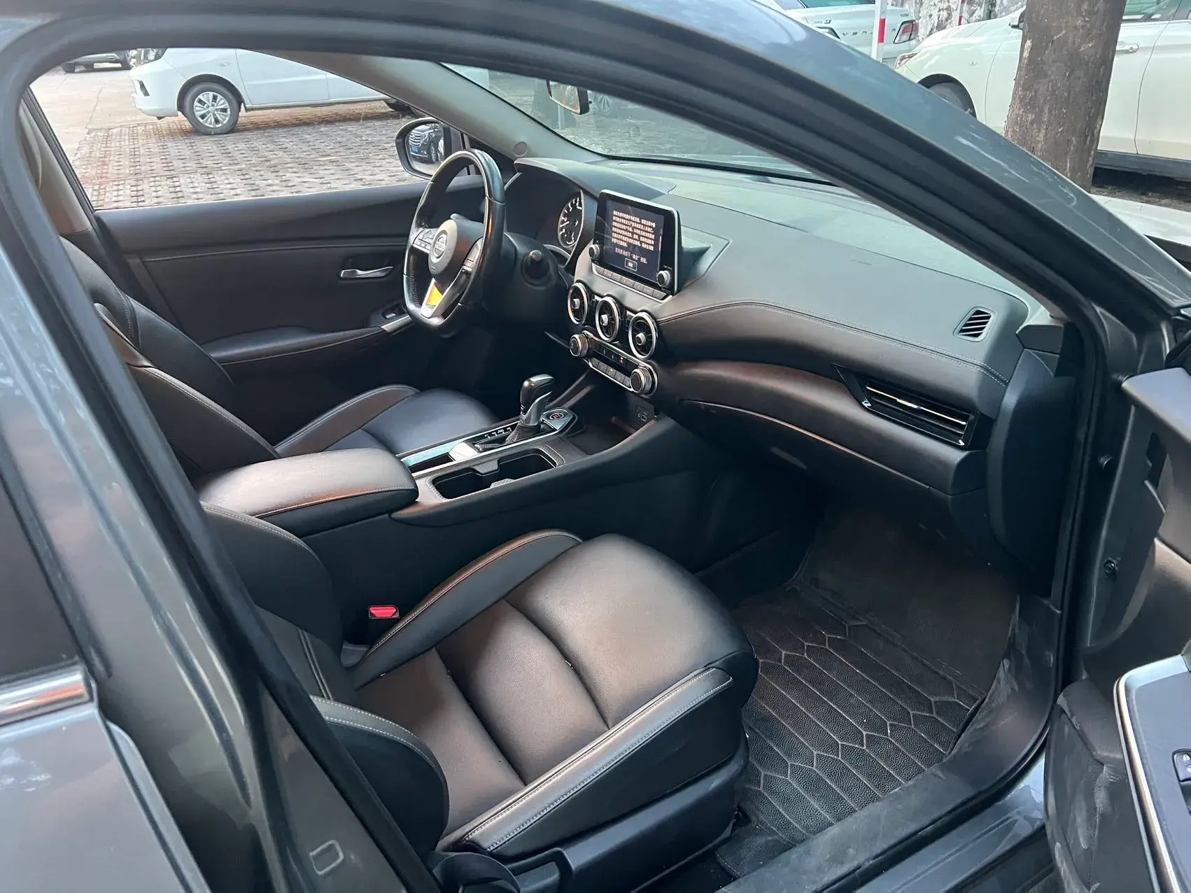 2020 NISSAN SYLPHY thumbnail 4