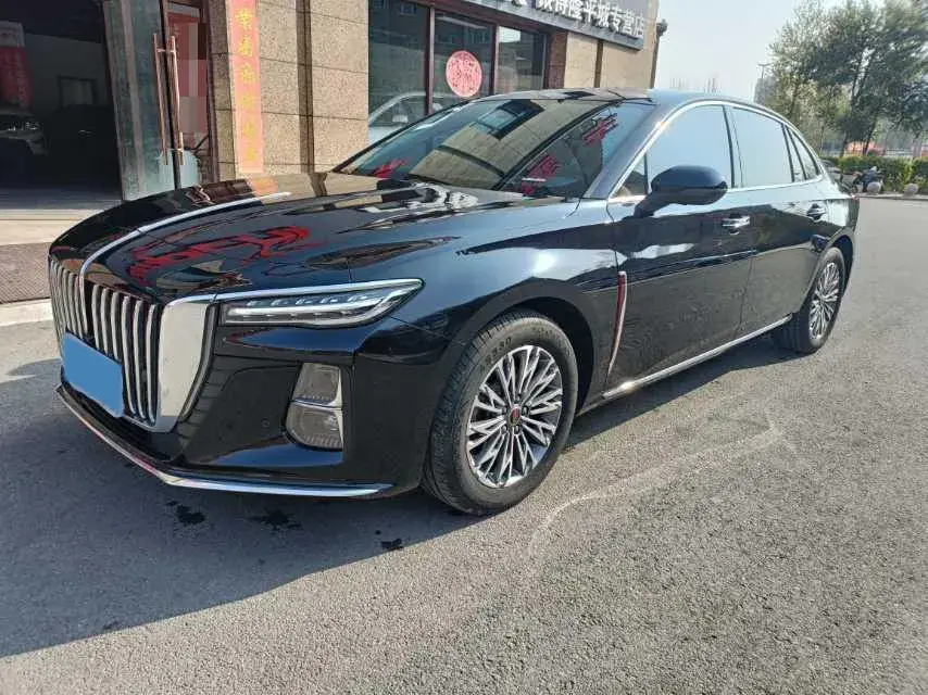 2025 HONGQI H5 view 1
