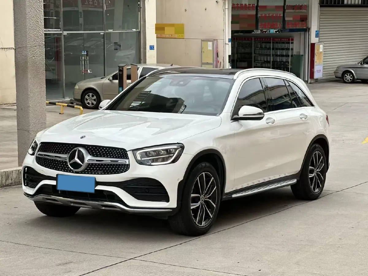 2022 Mercedes-Benz GLC Class 2.0T 258HP L4 9AT,autocango,china used car exporter,china ev exporter,chinese used car exporter,chinese used ev exporter