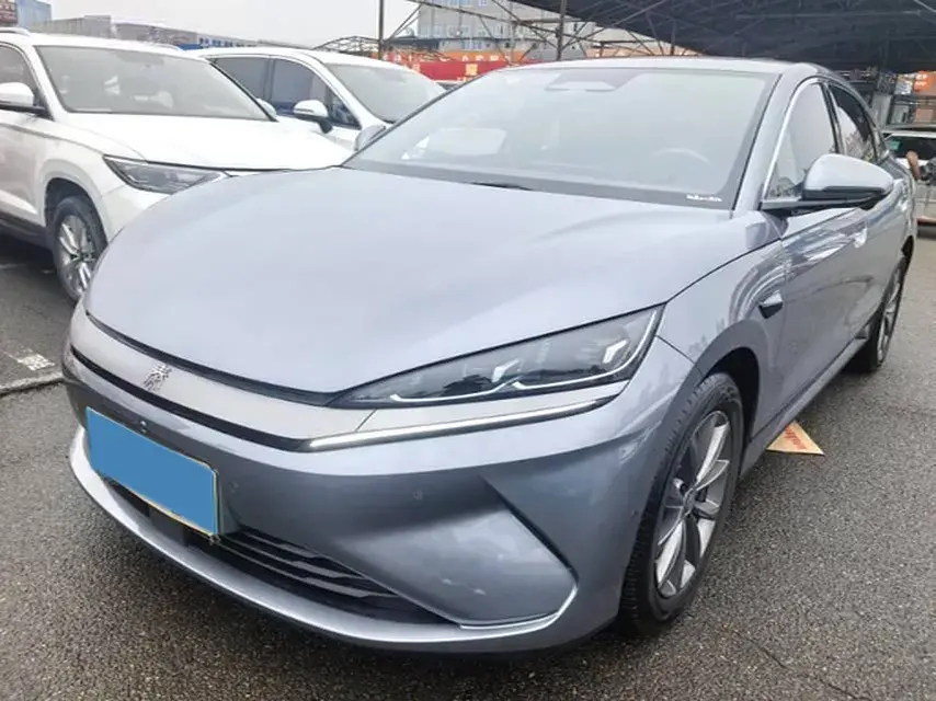 2025 BYD QINL view 1