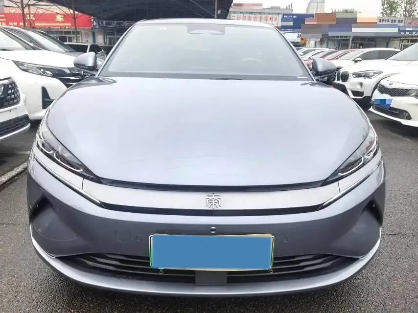 2025 BYD QINL thumbnail 2