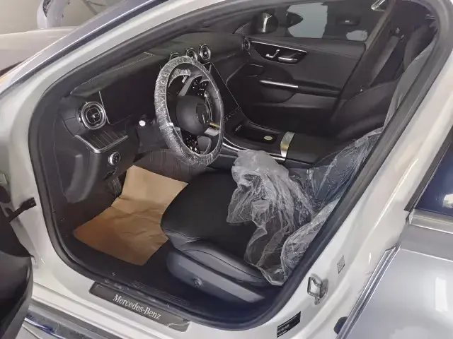 2024 MERCEDES-BENZ C thumbnail 4
