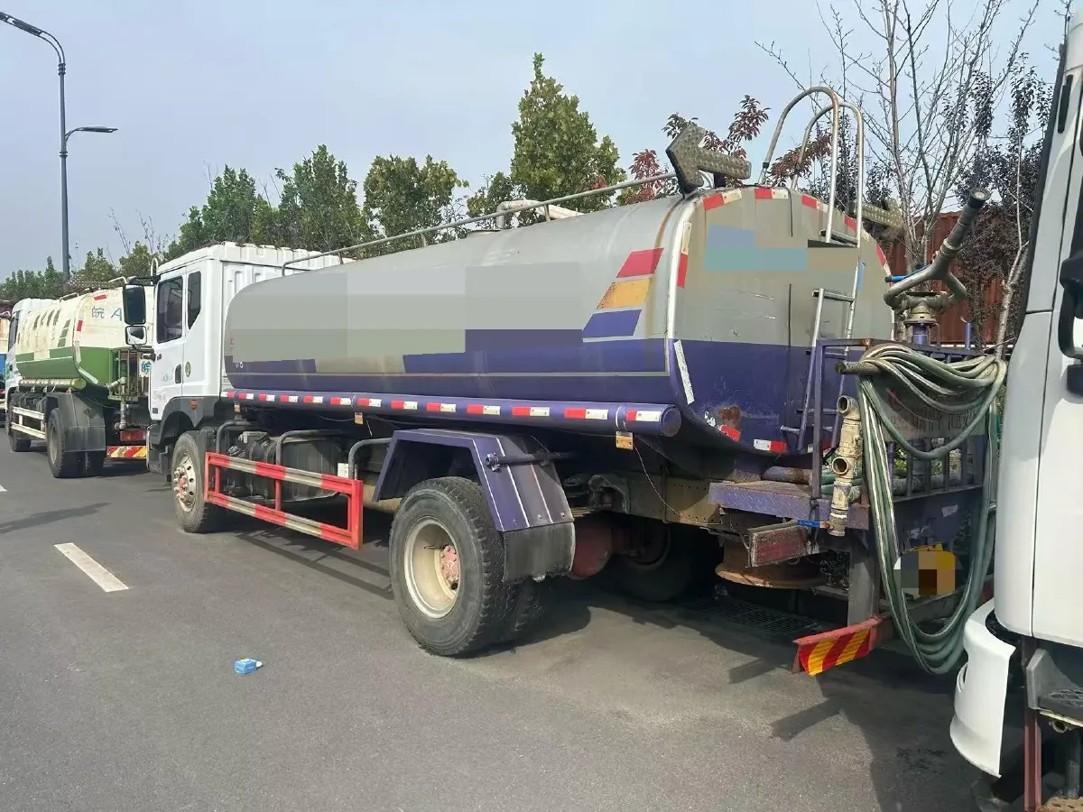 2015 Dongfeng DongFeng Pickup 2.4T 82HP L4 5MT,autocango,china used car exporter,china ev exporter,chinese used car exporter,chinese used ev exporter