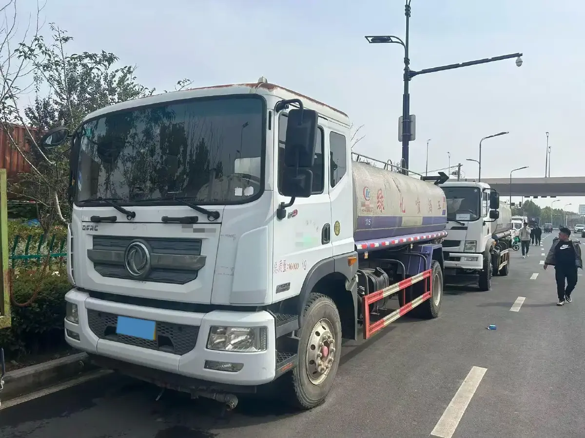 2015 Dongfeng DongFeng Pickup 2.4T 82HP L4 5MT