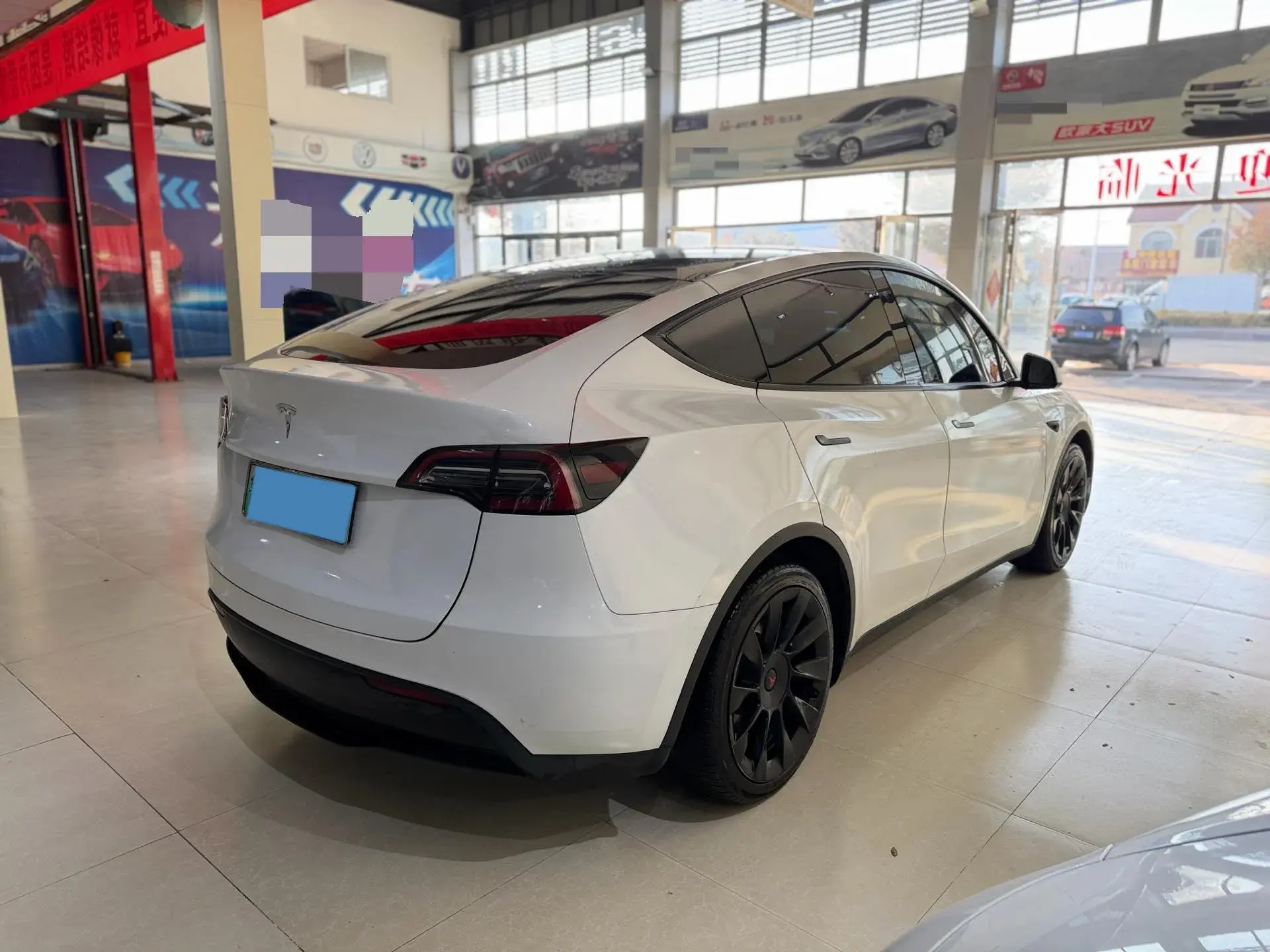 2021 TESLA MODEL thumbnail 4