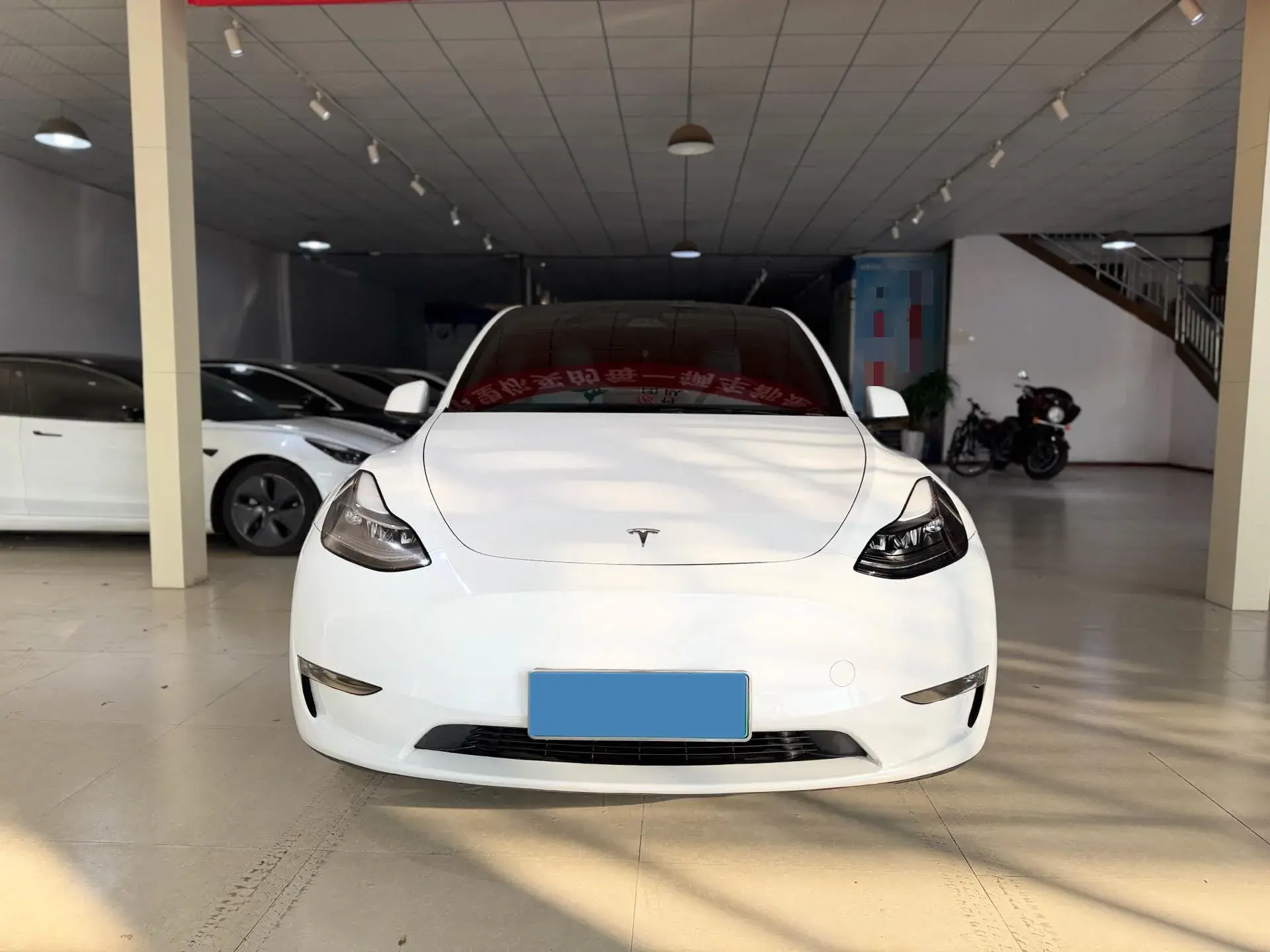 2021 TESLA MODEL thumbnail 2