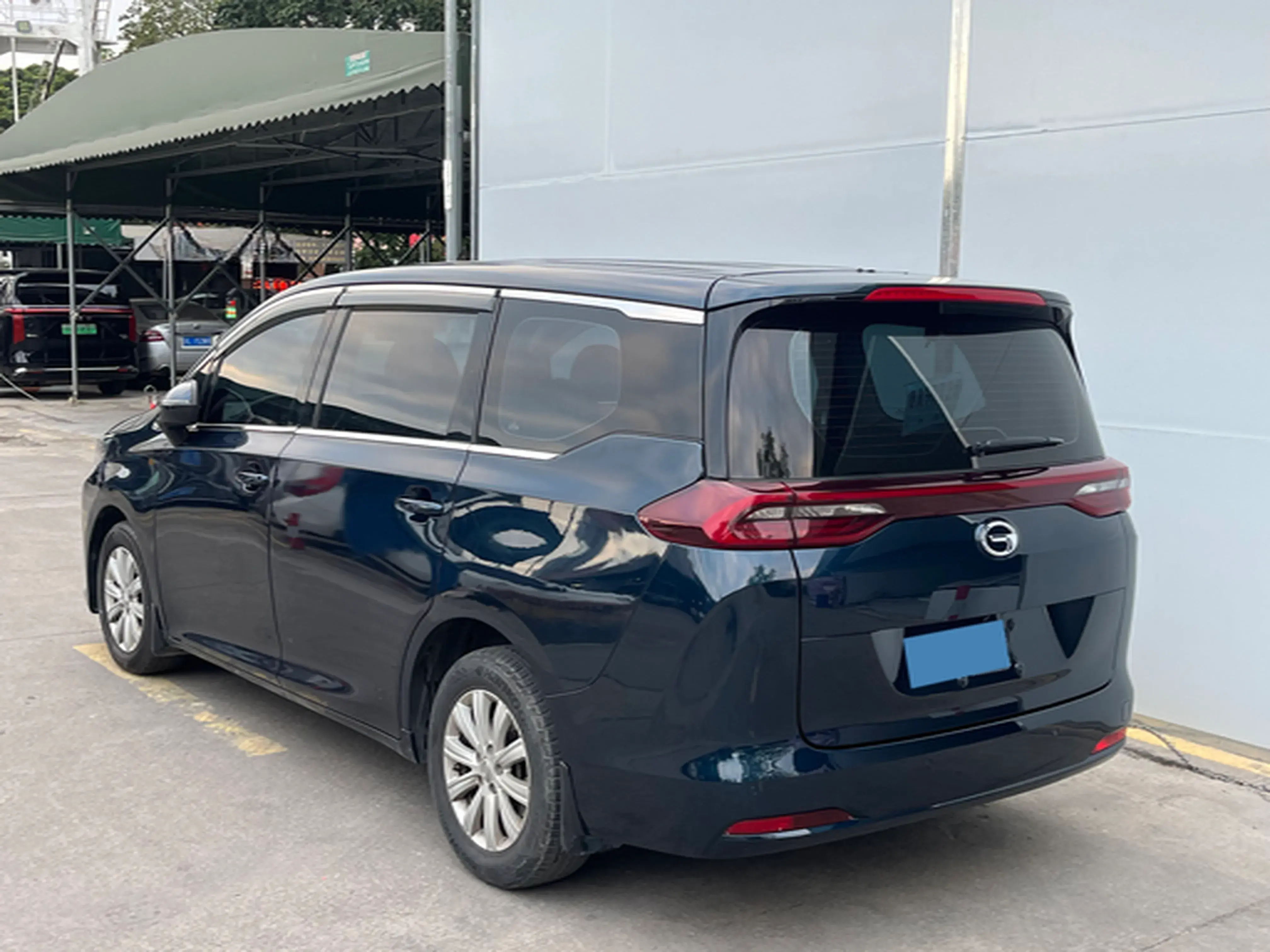 2021 GAC TRUMPCHI thumbnail 3