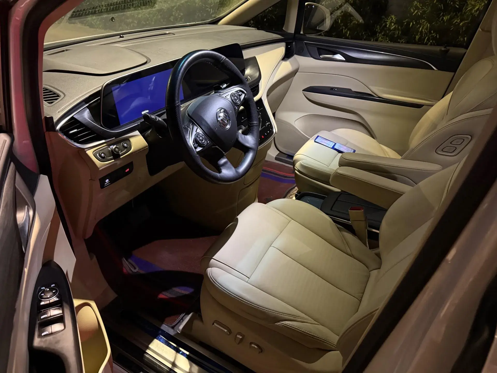 2022 BUICK GL8 thumbnail 2