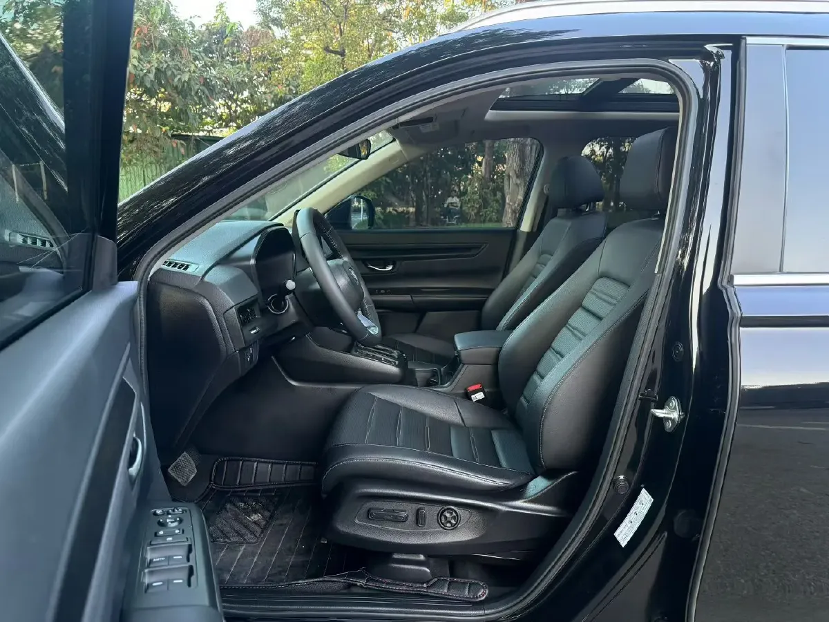 2024 Honda CR-V 1.5T 193HP L4 CVT,autocango,china used car exporter,china ev exporter,chinese used car exporter,chinese used ev exporter