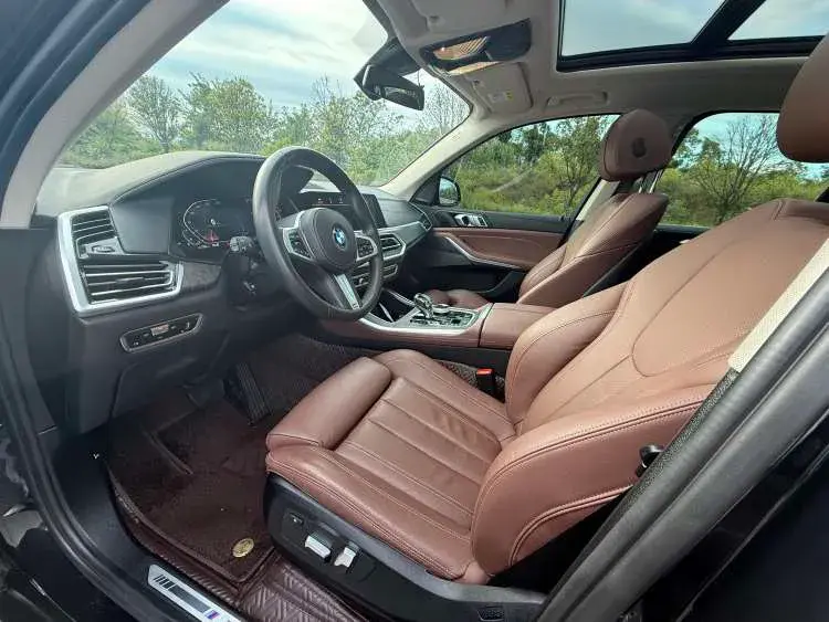 2022 BMW X5 thumbnail 4