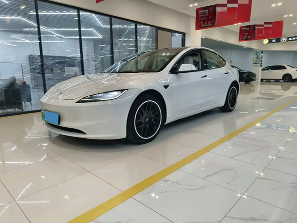 Tesla Model 2023 voiture d'occasion de 2023 à exporter de Chine