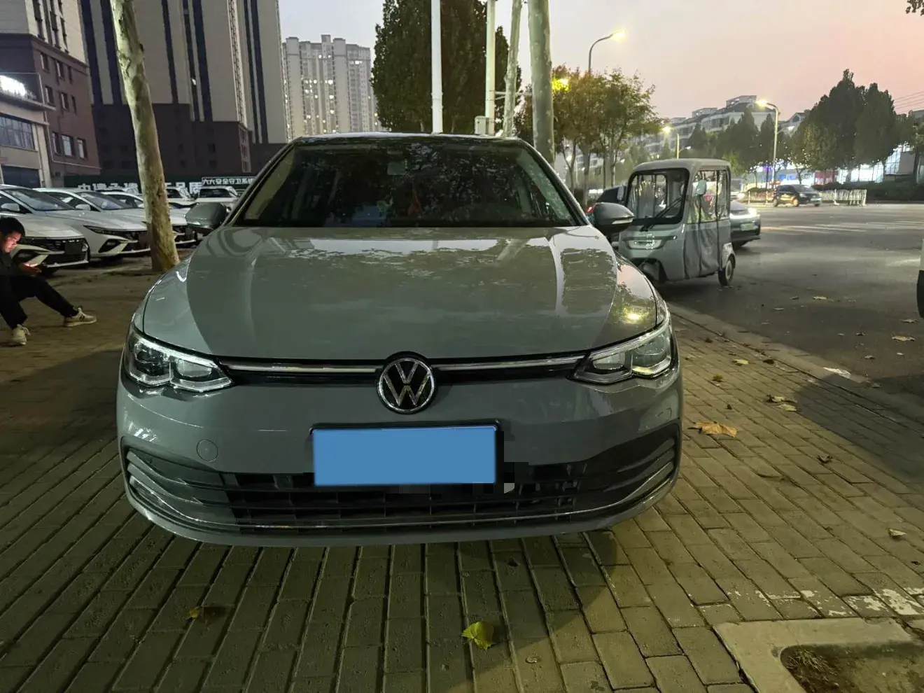 2021 VOLKSWAGEN GOLF thumbnail 2