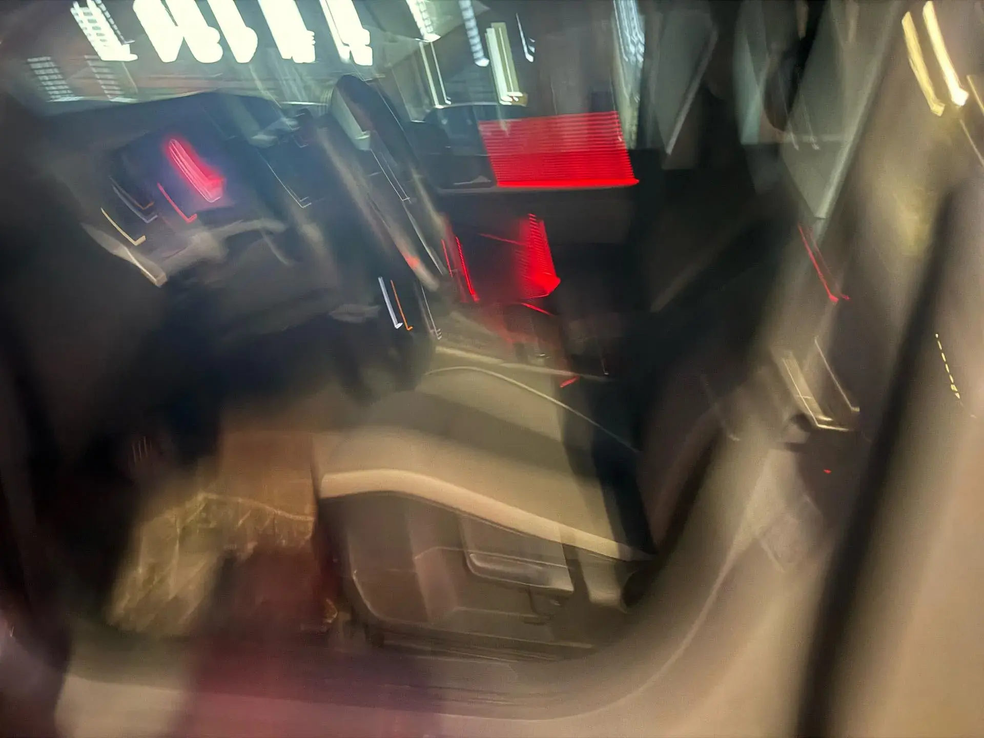 2021 VOLKSWAGEN GOLF thumbnail 3