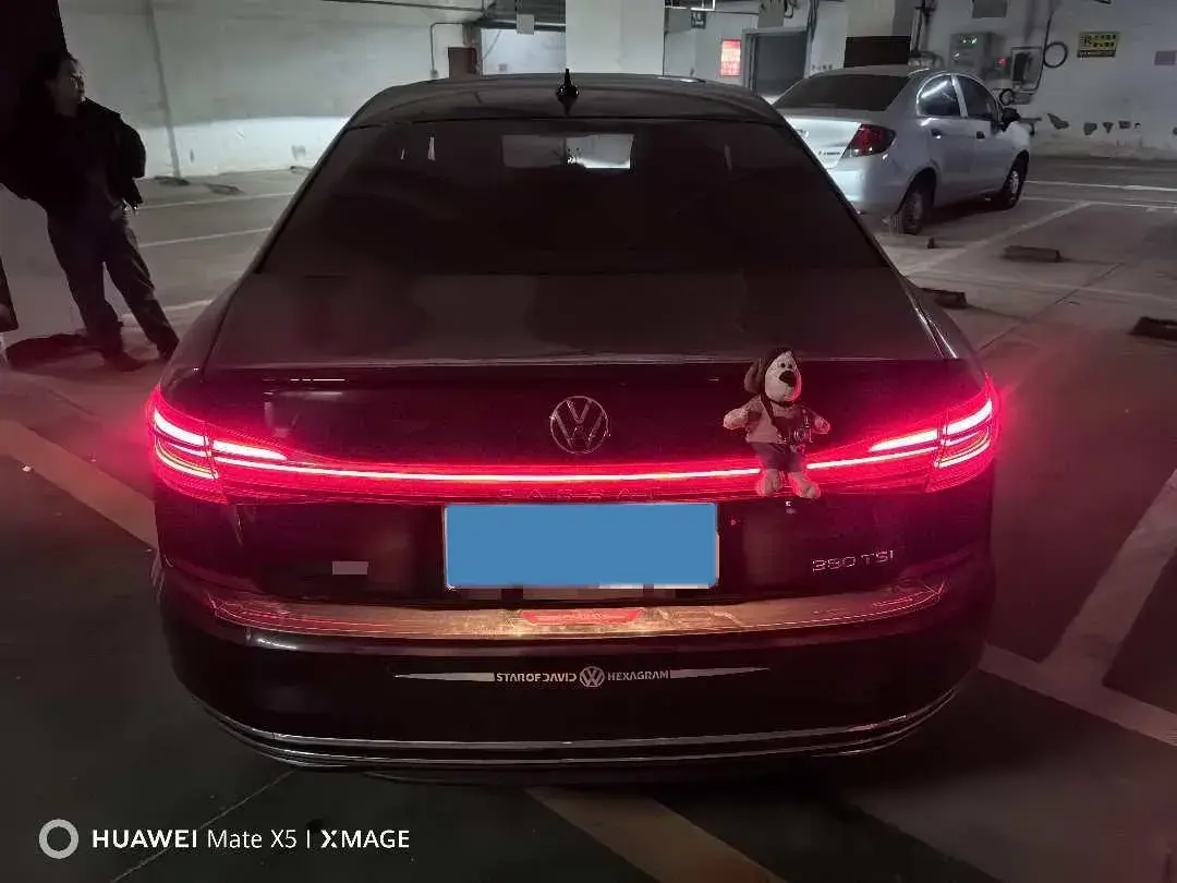 2024 VOLKSWAGEN PASSAT thumbnail 4