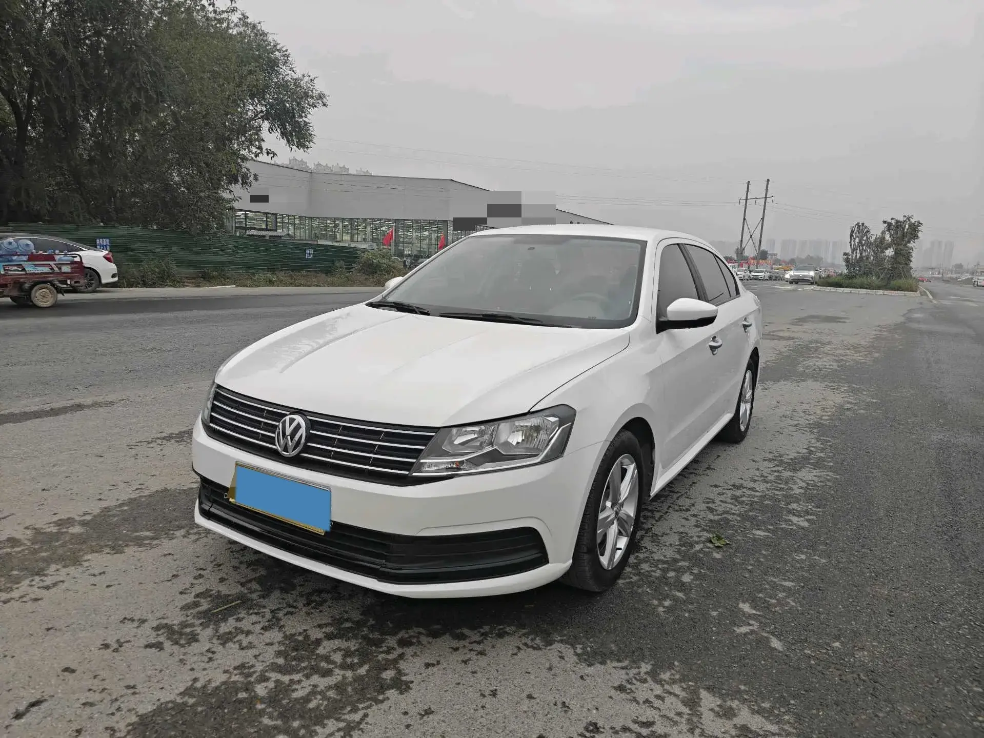 2017 VOLKSWAGEN LAVIDA view 1