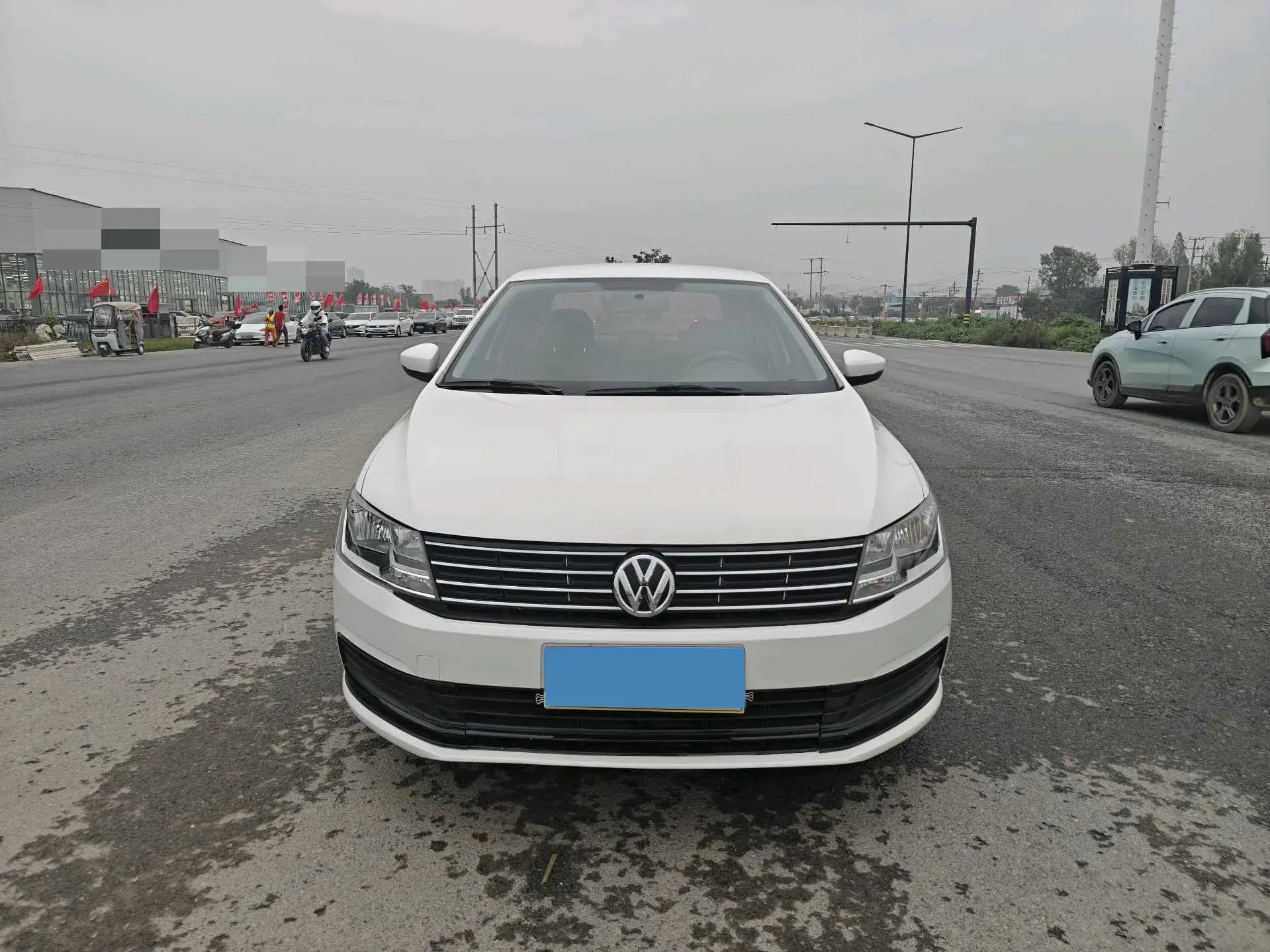 2017 VOLKSWAGEN LAVIDA thumbnail 2