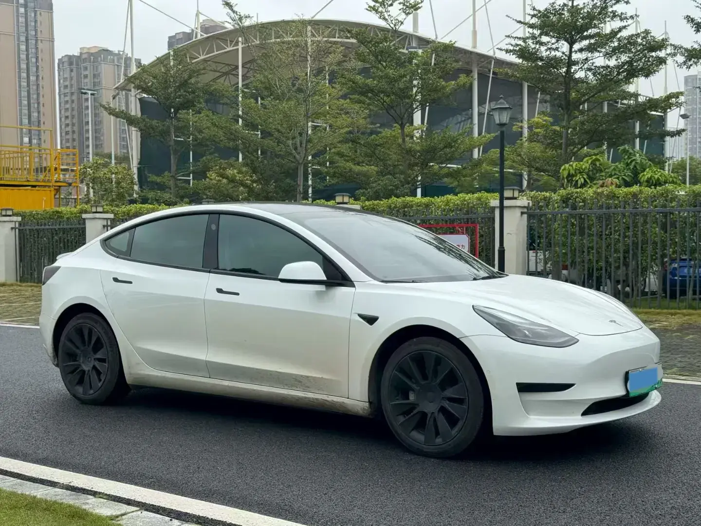 2022 TESLA MODEL thumbnail 3