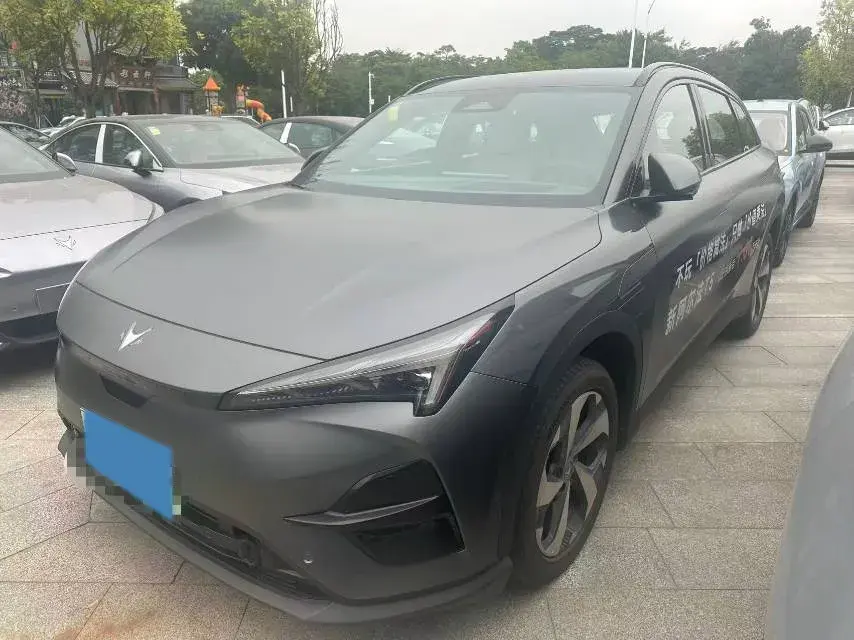 2025 ARCFOX ΑT5 view 1