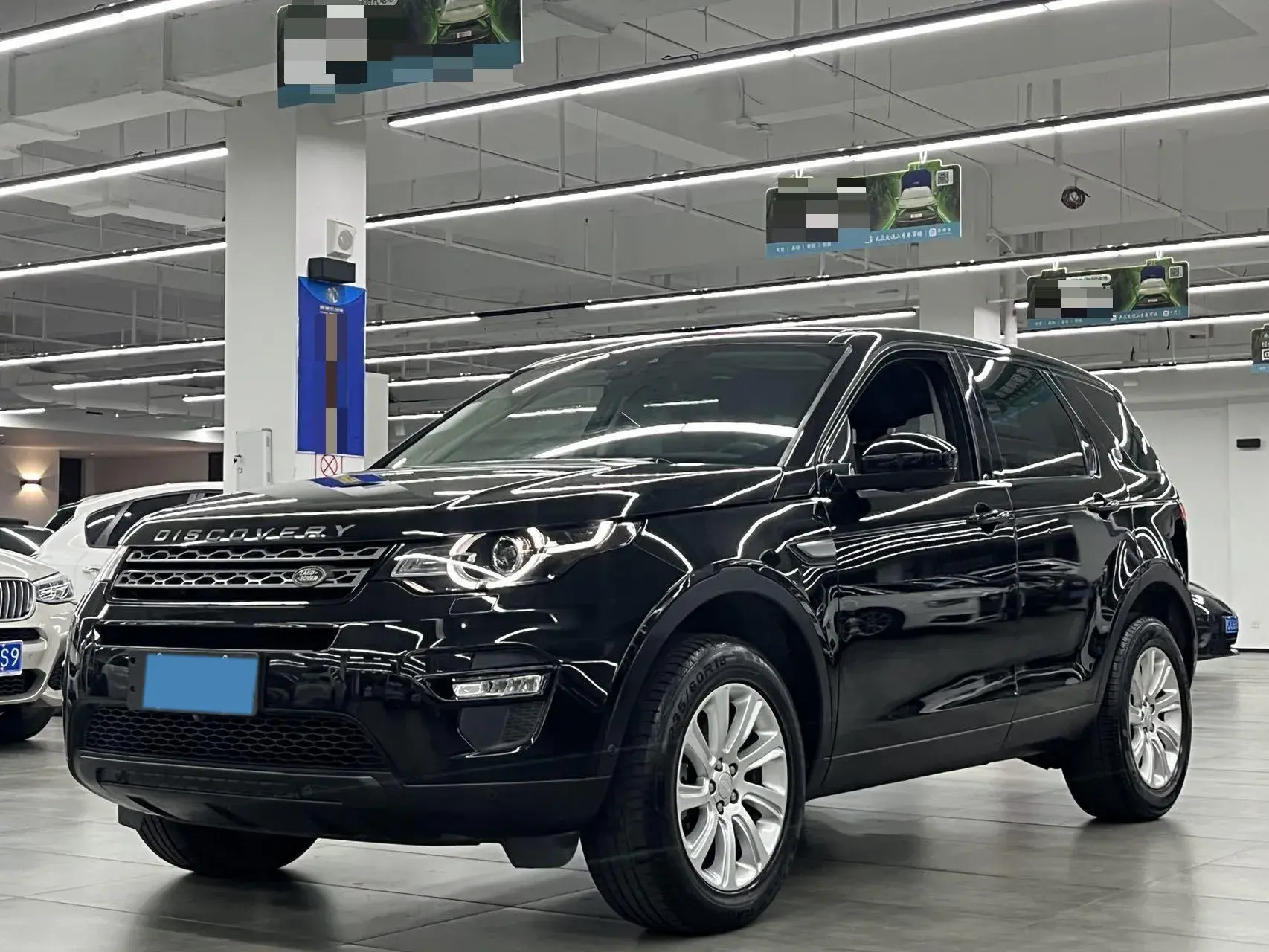 2018 LAND ROVER view 1