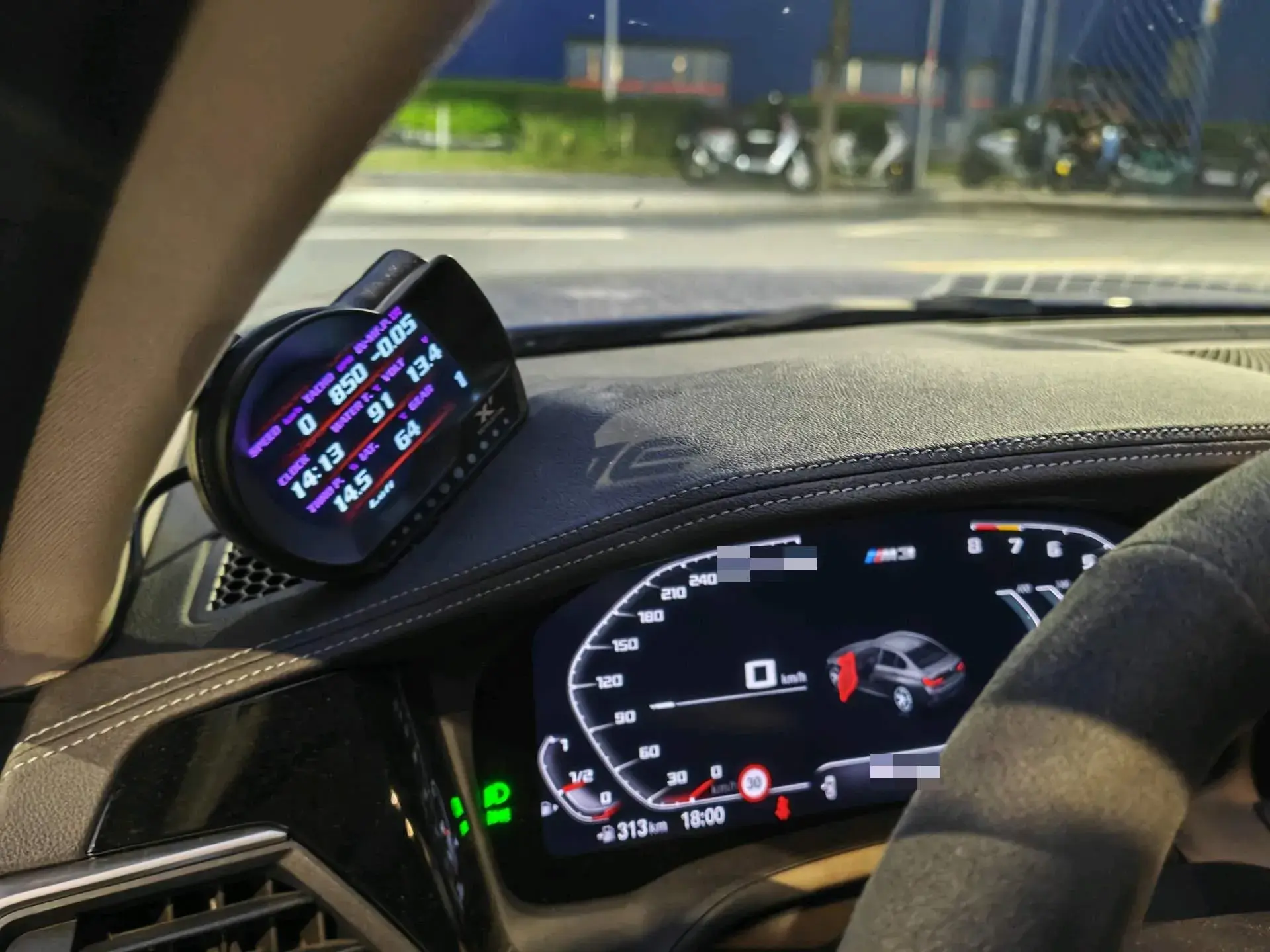 2020 BMW 3 thumbnail 4