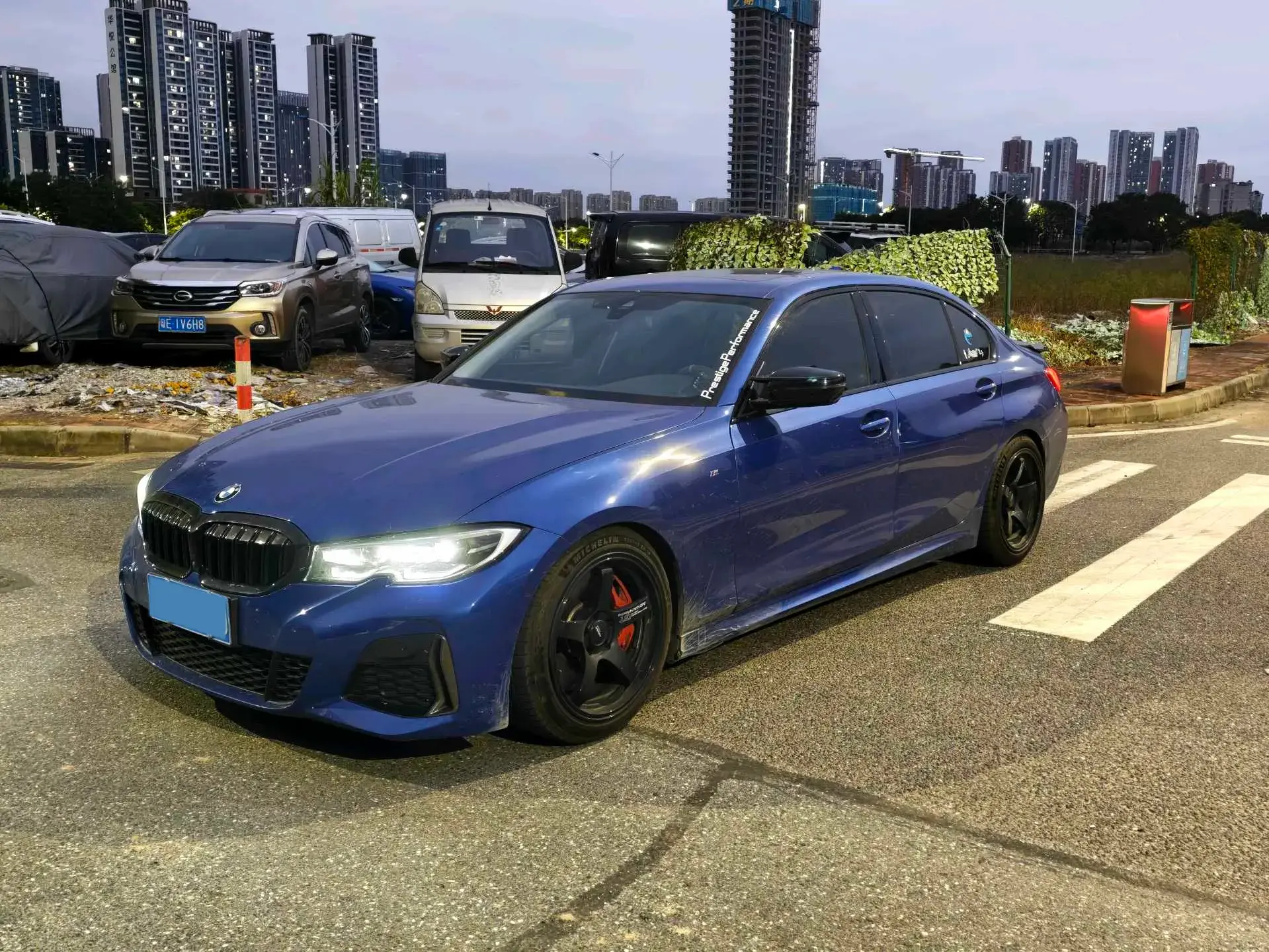 2020 BMW 3 view 1