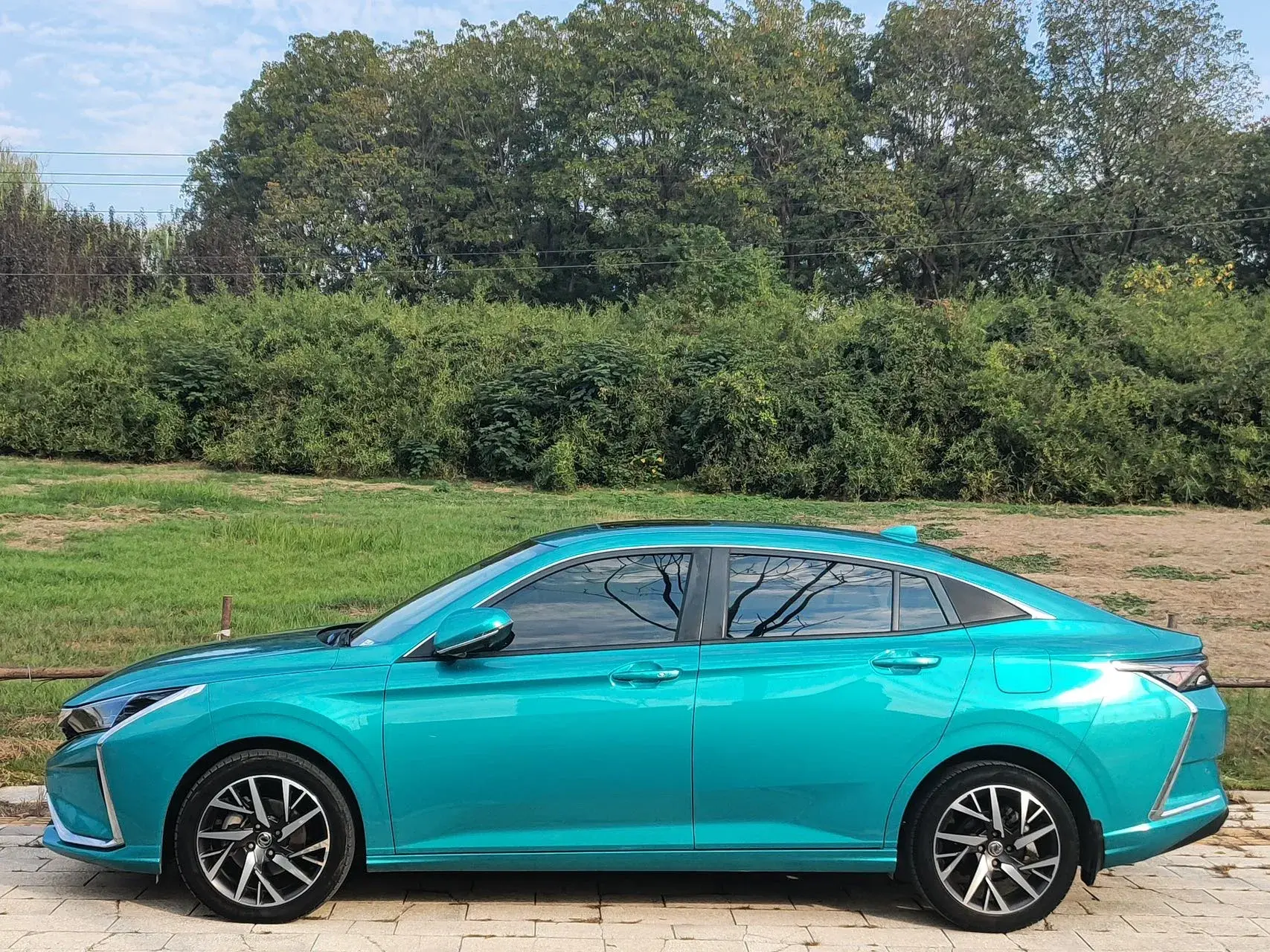 2020 DONGFENG AEOLUS thumbnail 3