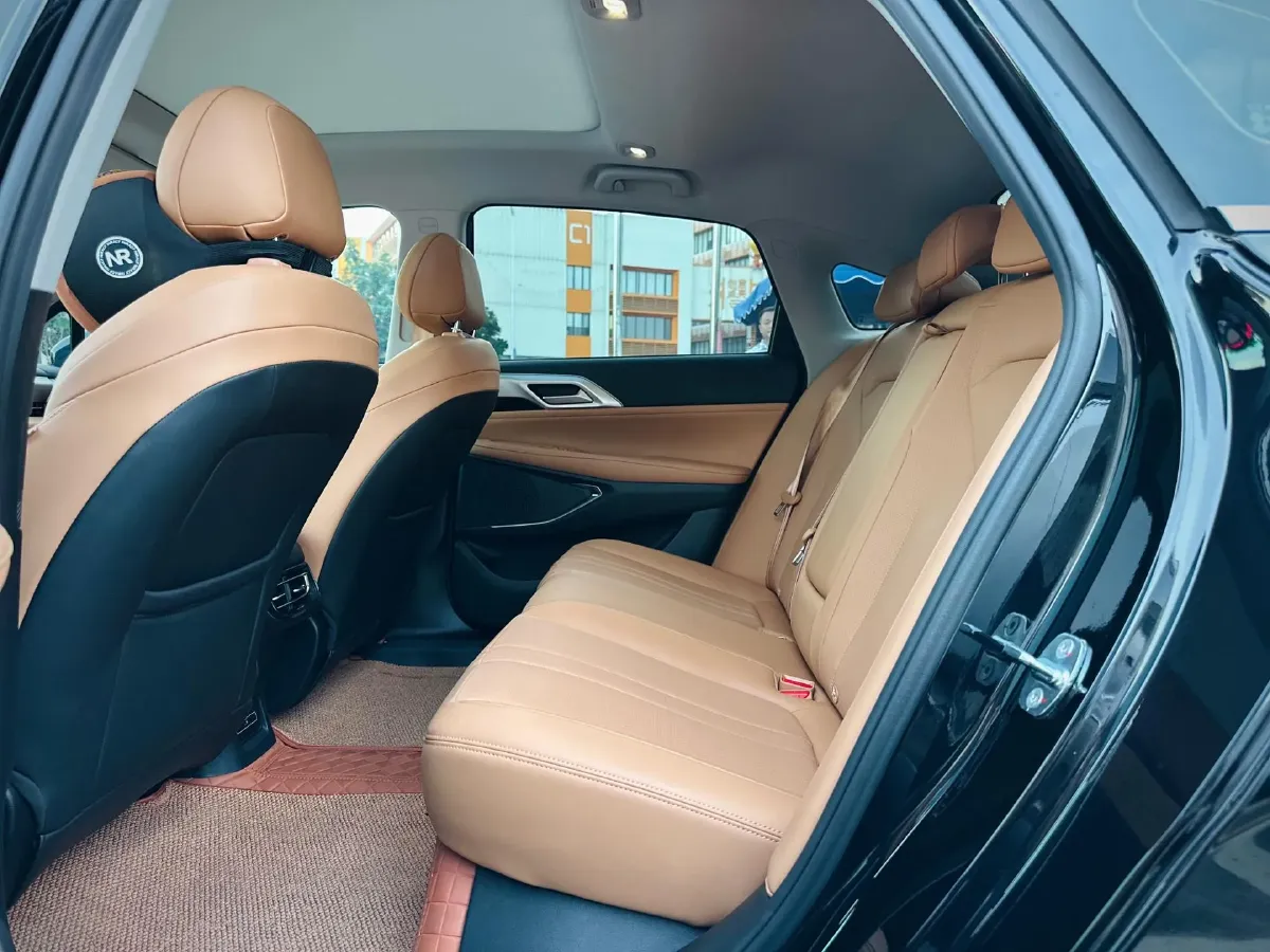 2024 Xpeng P5 BEV 55.4KWH,autocango,china used car exporter,china ev exporter,chinese used car exporter,chinese used ev exporter