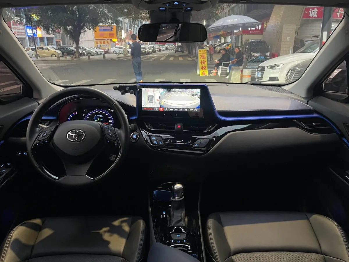 2023 Toyota C-HR 2.0L 171HP L4 CVT,autocango,china used car exporter,china ev exporter,chinese used car exporter,chinese used ev exporter